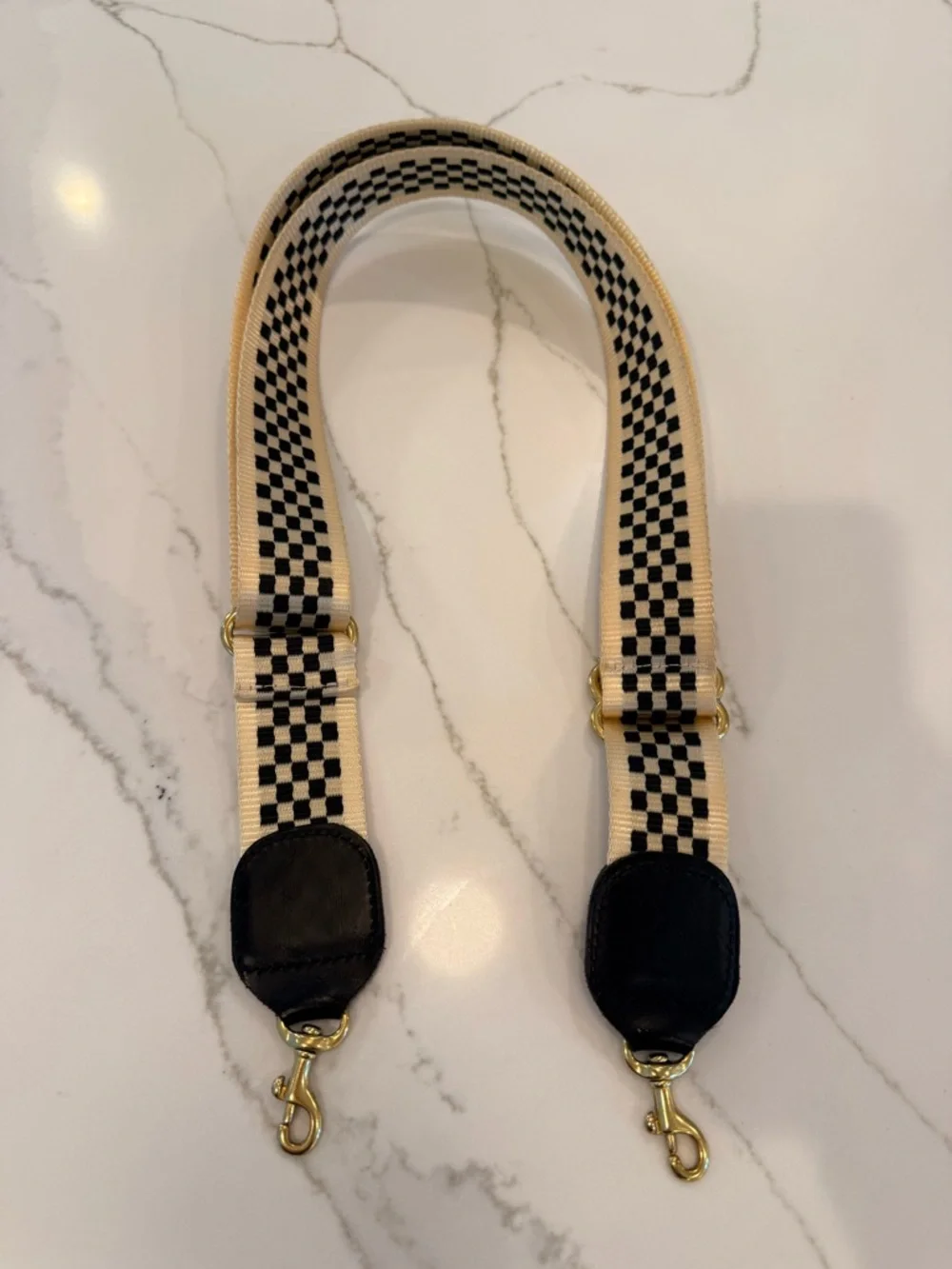Clare V black and cream adjustable checkered strap - Picture 2 of 5